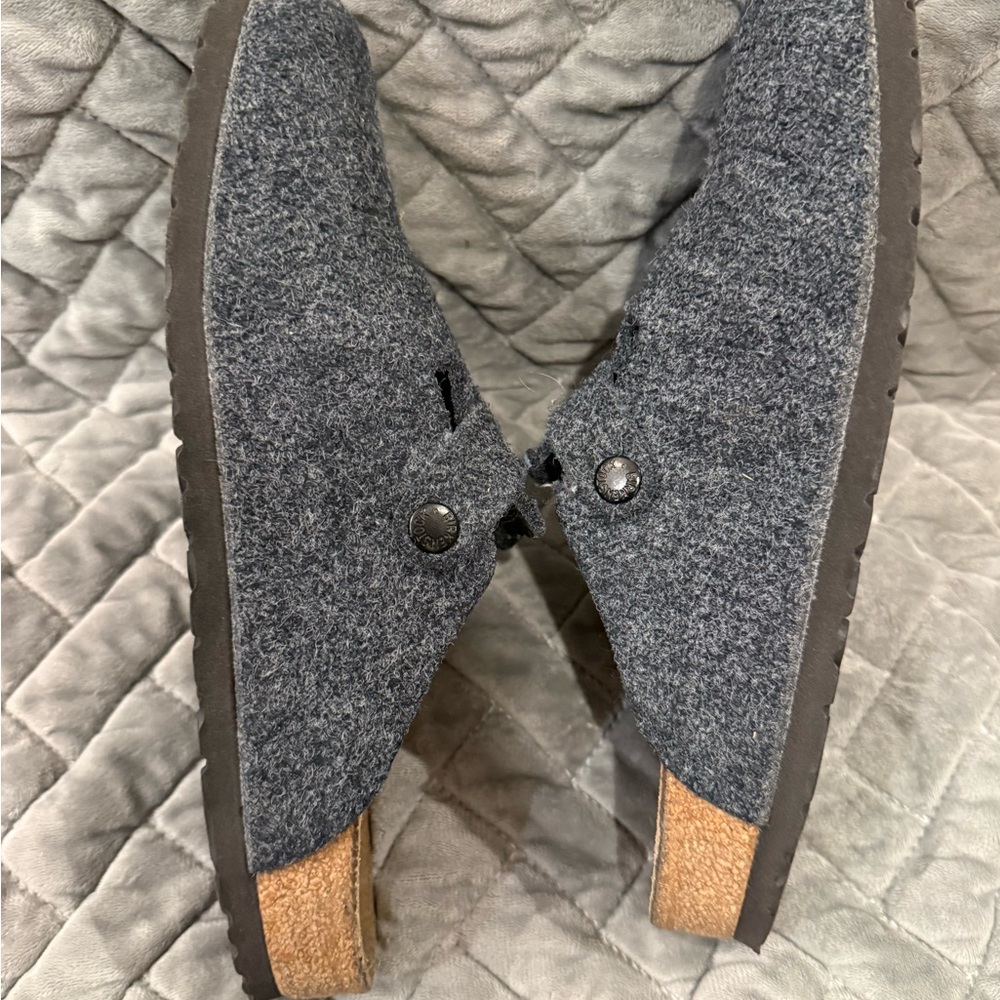 Birkenstock Gray Felt Slip-On Clogs with Buckle